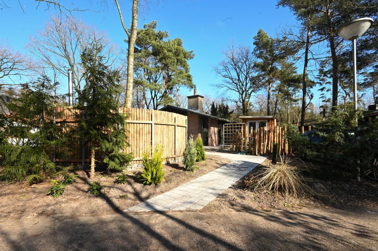 Zen-Bungalow No 1 Met Sauna En Hottub Rheezerveen Esterno foto